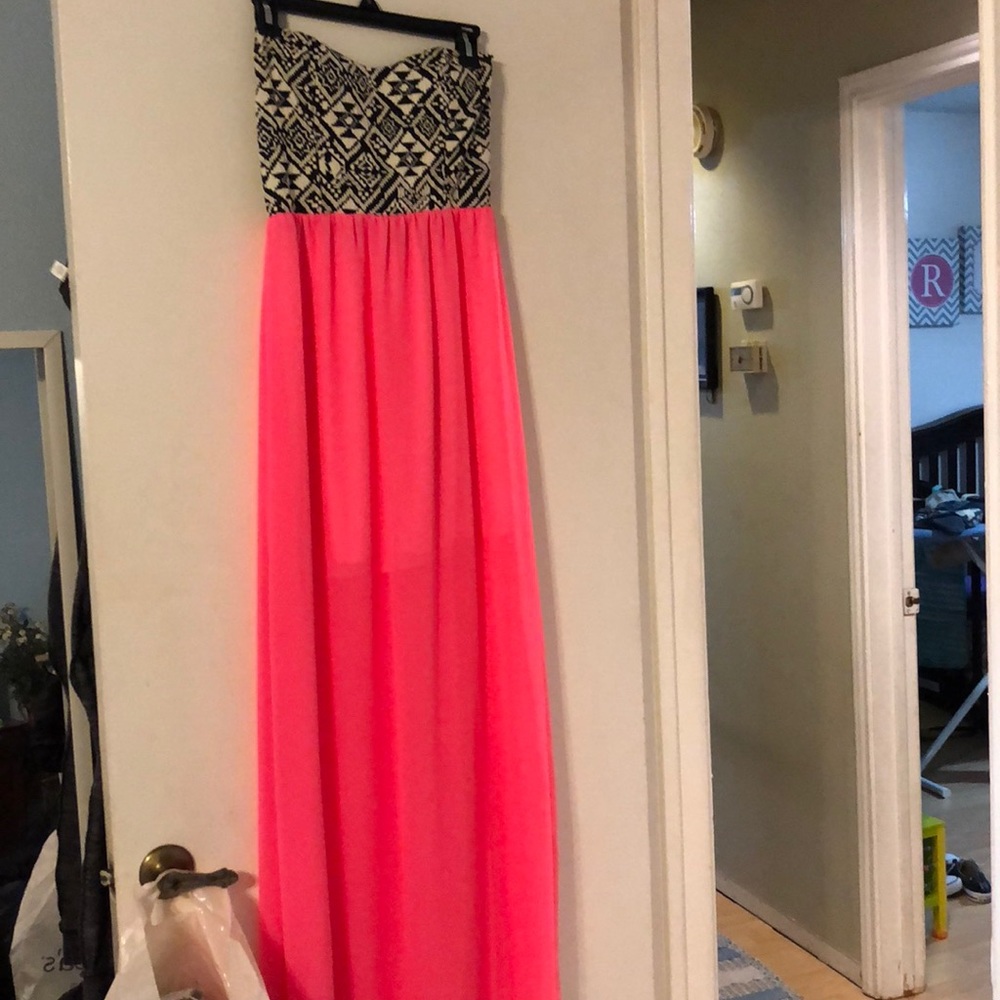 Maxi dress